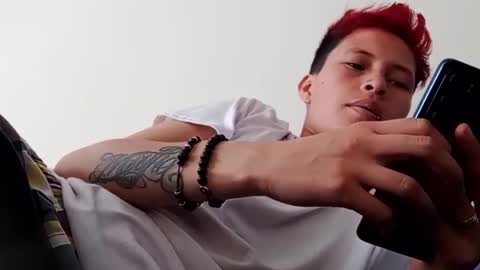 Jade online show from February 8, 2025, 4:47 pm