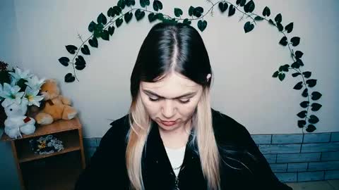 Snapshot of magic_katarina_ chatting on February 18, 2025, 7:10 am magic_katarina_ online show from February 18, 2025, 7:10 am