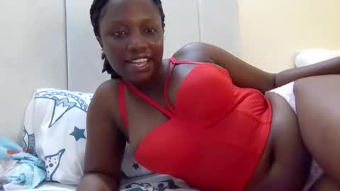 magic_koko3 online show from April 12, 2026, 2:44 pm