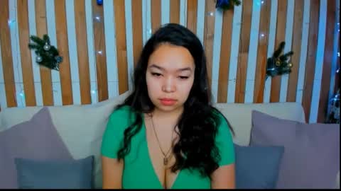 Snapshot of magic_lee chatting on December 8, 2024, 1:46 am Agata online show from December 8, 2024, 1:46 am