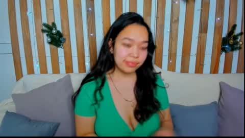 Snapshot of magic_lee chatting on December 8, 2024, 4:57 am Agata online show from December 8, 2024, 4:57 am