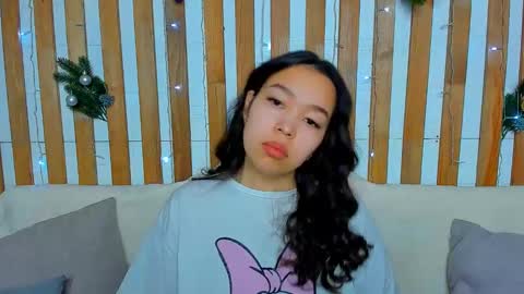 Snapshot of magic_lee chatting on December 15, 2024, 1:57 am Agata online show from December 15, 2024, 1:57 am