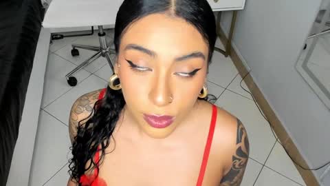 Snapshot of magic_marg chatting on January 13, 2025, 8:48 pm Marge online show from January 13, 2025, 8:48 pm