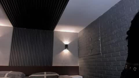 Snapshot of magic_marg chatting on September 19, 2025, 8:42 pm Marge online show from September 19, 2025, 8:42 pm