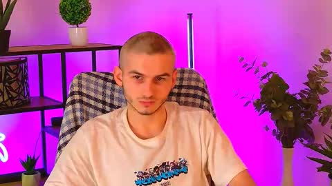 Snapshot of magic_storms chatting on March 5, 2026, 1:01 am magic_storms online show from March 5, 2026, 1:01 am