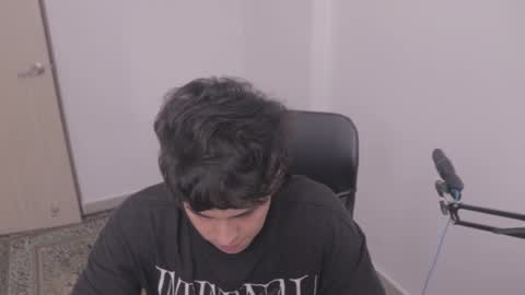 Tony Hoffa online show from November 11, 2025, 6:52 pm