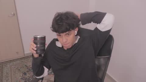 Tony Hoffa online show from November 13, 2025, 8:08 pm