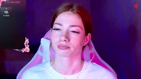 Angel online show from October 15, 2025, 7:47 pm