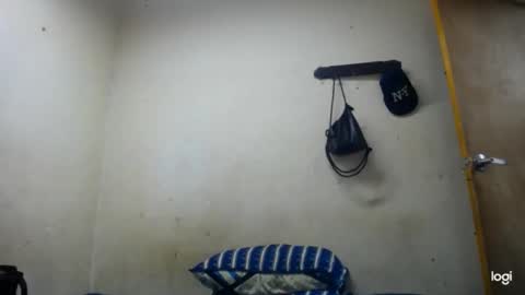 BRAYAN online show from March 15, 2026, 1:33 am