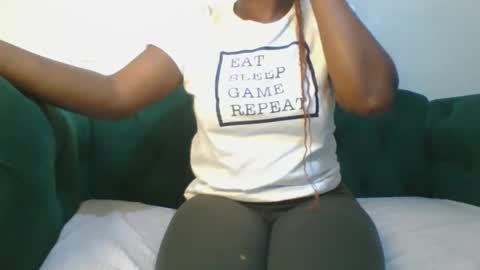 magicbabe online show from April 20, 2026, 10:51 am