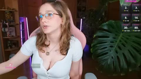 Nicole online show from May 26, 2026, 9:11 pm