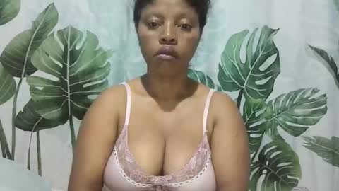 Snapshot of magniah chatting on November 25, 2025, 2:44 am magniah online show from November 25, 2025, 2:44 am