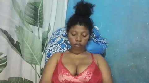 Snapshot of magniah chatting on January 15, 2026, 2:05 am magniah online show from January 15, 2026, 2:05 am