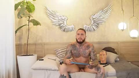 MAGNUS DAHL online show from February 13, 2025, 3:24 pm