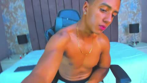 Magnus King online show from April 19, 2026, 8:33 pm