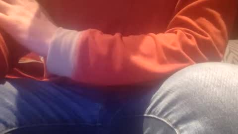 maho0 online show from January 13, 2026, 5:51 pm