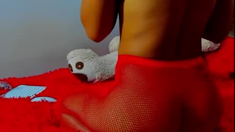 Snapshot of maia_bronce chatting on June 4, 2026, 11:55 pm Maia Bronce online show from June 4, 2026, 11:55 pm