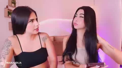 Snapshot of maia_lia_ chatting on September 9, 2025, 8:30 pm MAIA  LIA  online show from September 9, 2025, 8:30 pm