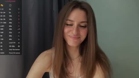 M I A online show from April 23, 2026, 12:29 pm