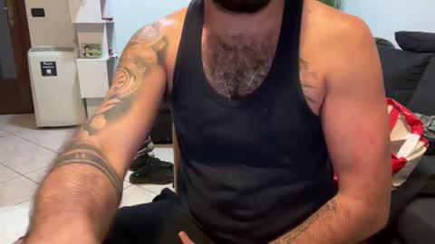 maialinofriuli91 online show from September 23, 2025, 9:40 pm