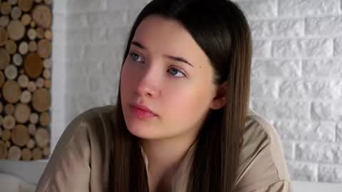 Lucy online show from October 21, 2025, 1:17 am