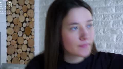 Lucy online show from November 4, 2025, 1:59 am