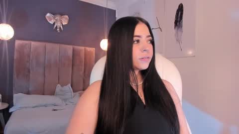 Snapshot of maiiitee_ chatting on March 12, 2025, 1:19 pm Mait online show from March 12, 2025, 1:19 pm