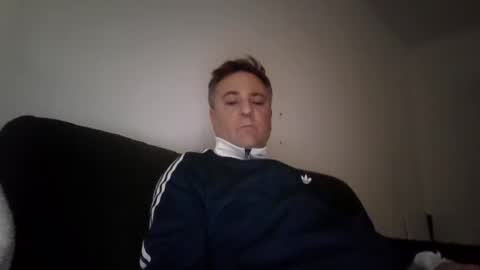 maikel_castel81 online show from April 19, 2026, 5:45 pm