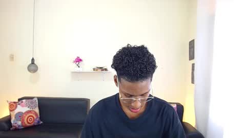 I am Maik online show from February 14, 2025, 7:54 pm