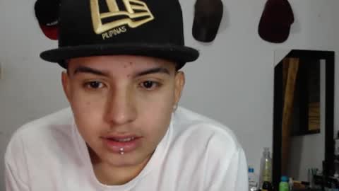 maikjameshot online show from December 5, 2025, 4:32 am