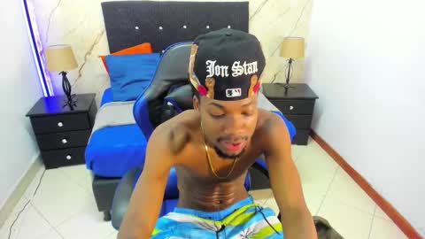 M A I K O L -- M O N S T E R C O C L online show from November 26, 2025, 8:43 pm