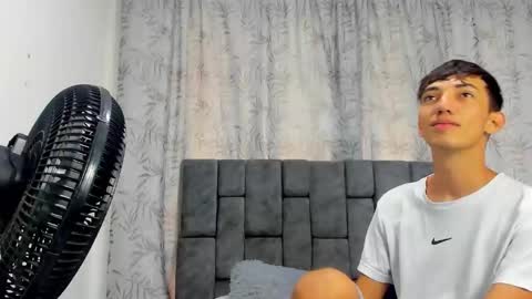 Maikol online show from November 30, 2025, 12:31 pm