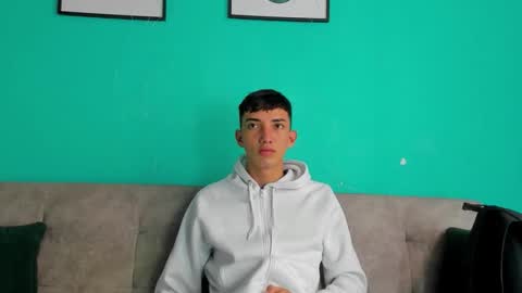 Maikol online show from April 17, 2026, 12:08 pm