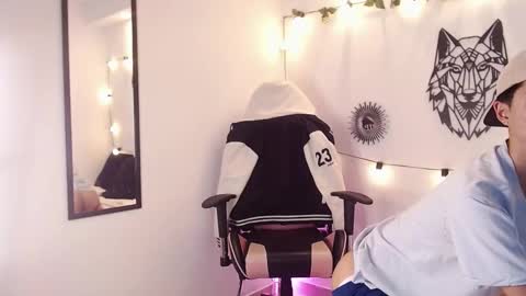 Maiky Cooper online show from February 8, 2025, 8:31 am