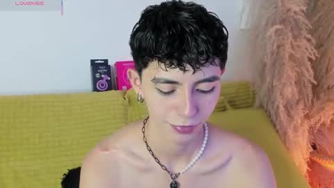 Maiky Cooper online show from October 2, 2025, 8:49 pm