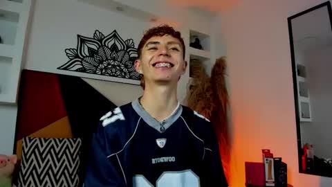 Maiky Cooper online show from November 25, 2025, 8:20 pm