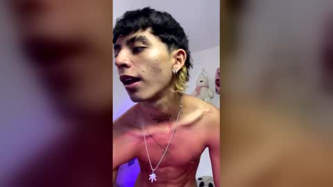 Snapshot of maiky_cooper01 chatting on May 5, 2026, 12:46 pm maiky_cooper01 online show from May 5, 2026, 12:46 pm