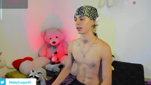 Snapshot of maiky_cooper01 chatting on May 8, 2026, 7:30 pm maiky_cooper01 online show from May 8, 2026, 7:30 pm