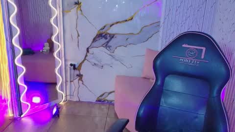 Maile online show from March 28, 2026, 3:39 am