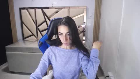 Maily online show from November 29, 2025, 2:58 am