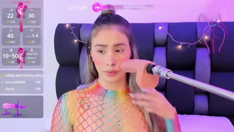 Maily  online show from March 5, 2025, 8:10 pm