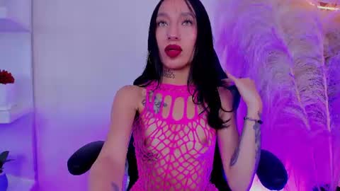 Snapshot of mailynjones_ chatting on June 10, 2026, 12:26 pm Mailyn online show from June 10, 2026, 12:26 pm