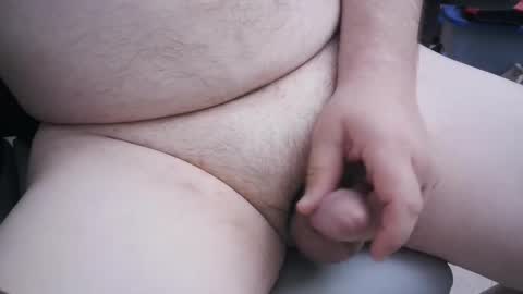 Gilly online show from November 22, 2025, 5:12 pm