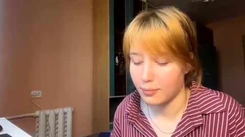Snapshot of maisawin chatting on June 26, 2026, 1:04 pm Evie online show from June 26, 2026, 1:04 pm