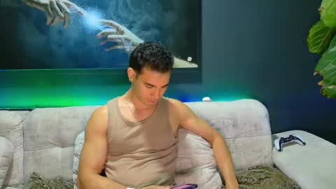 Snapshot of maisonbastian chatting on June 3, 2026, 12:46 am Bastian Arslan online show from June 3, 2026, 12:46 am