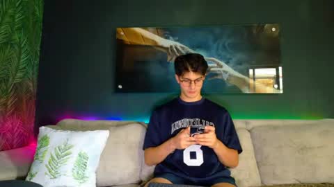 Snapshot of maisonbastian chatting on June 16, 2026, 8:44 pm Bastian Arslan online show from June 16, 2026, 8:44 pm