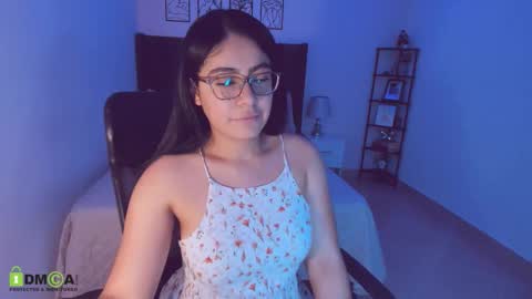 Maite online show from March 17, 2026, 3:11 am