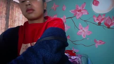 Snapshot of maite_loves chatting on January 3, 2025, 12:41 pm Maite online show from January 3, 2025, 12:41 pm