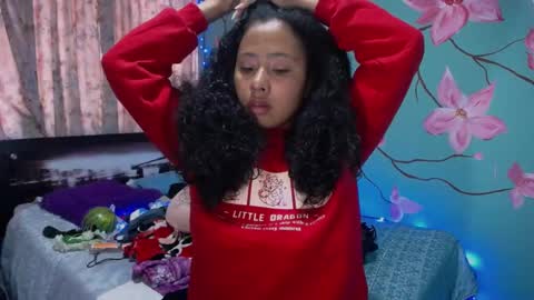 Snapshot of maite_loves chatting on January 4, 2025, 12:16 pm Maite online show from January 4, 2025, 12:16 pm