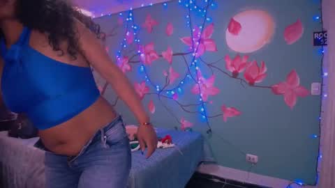 Snapshot of maite_loves chatting on February 20, 2025, 8:47 pm Maite online show from February 20, 2025, 8:47 pm